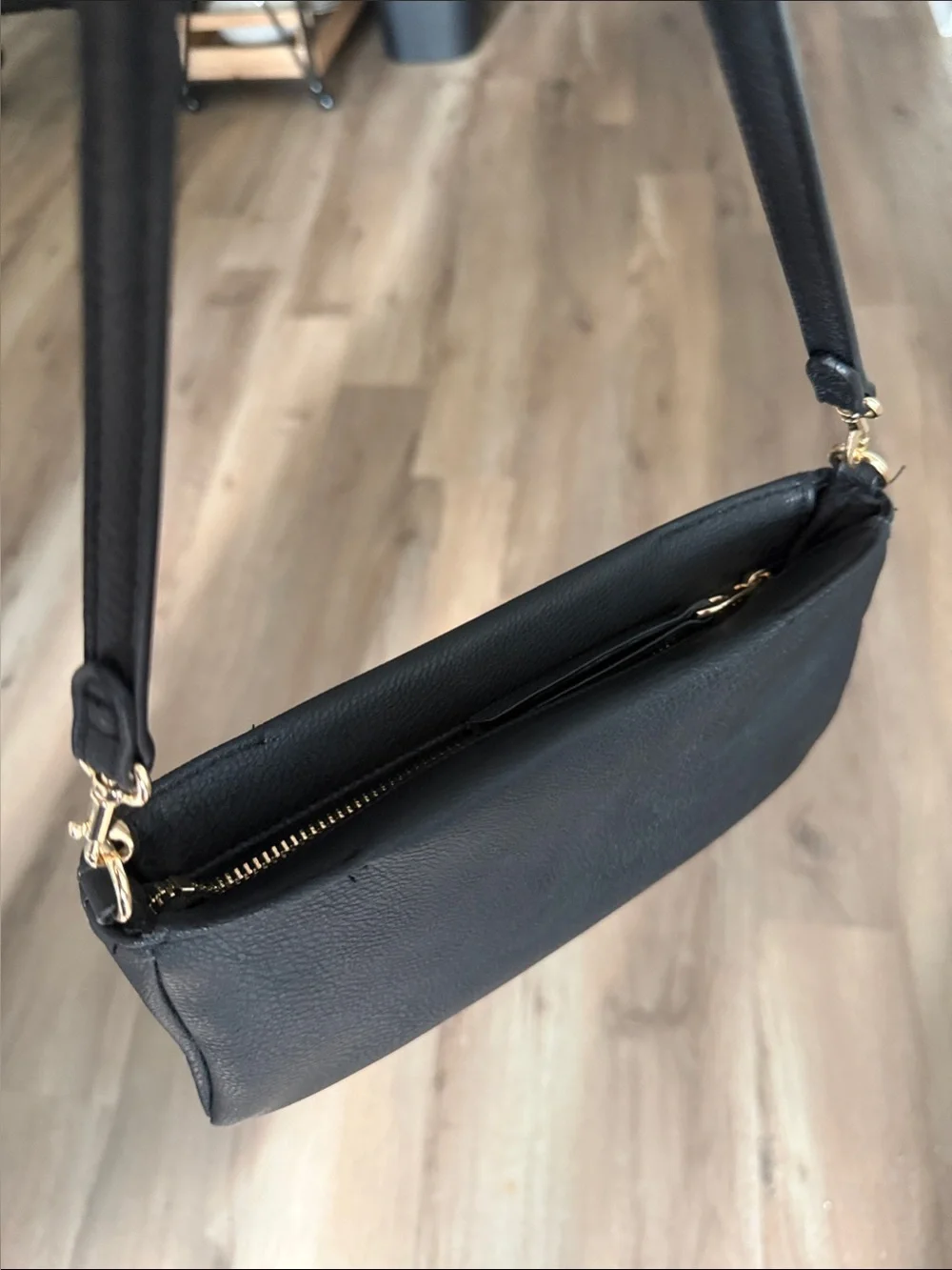 Universal Thread Classic Black Women's Shoulder Bag